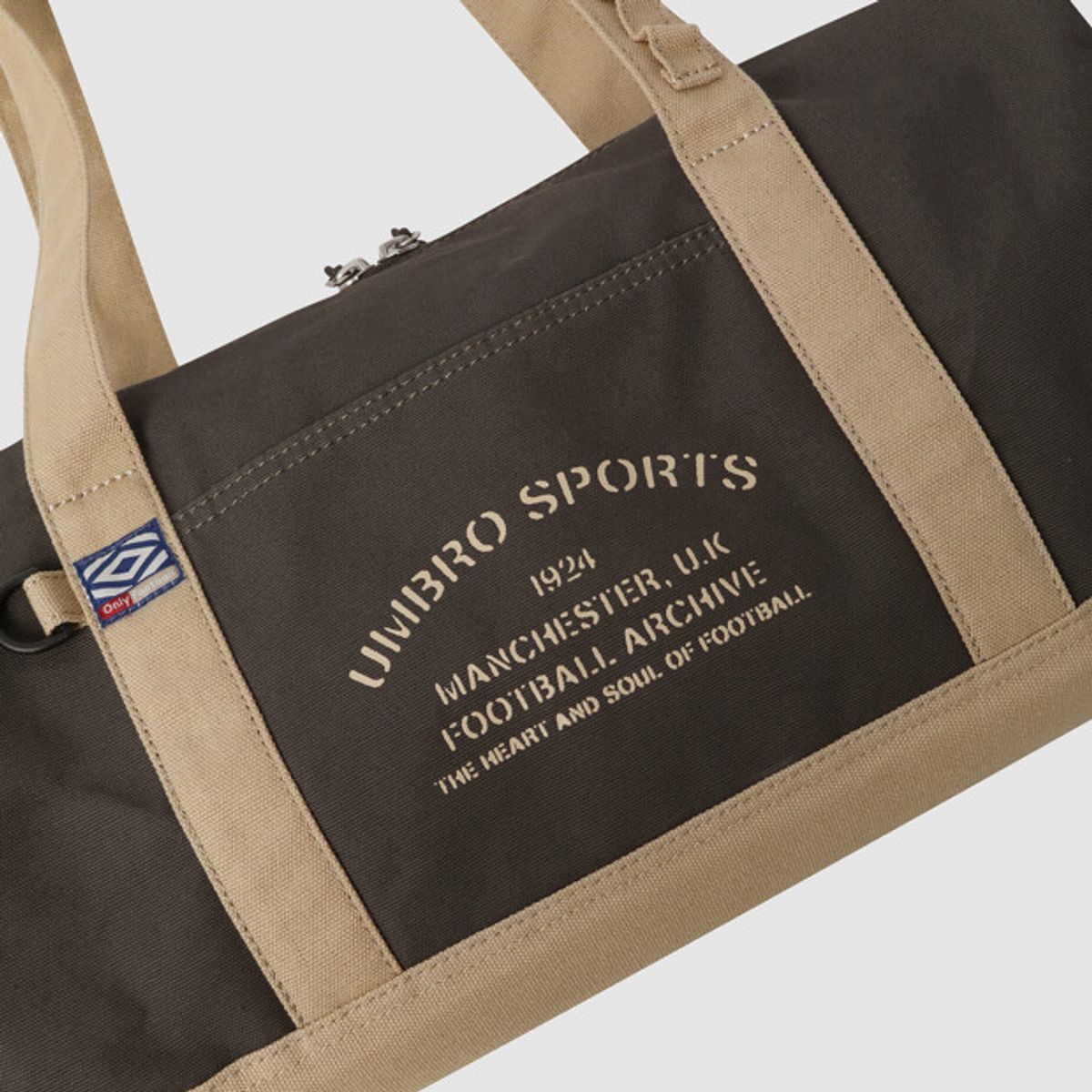 엄브로(UMBRO) 더비 더플백 챠콜 UR323CBG95