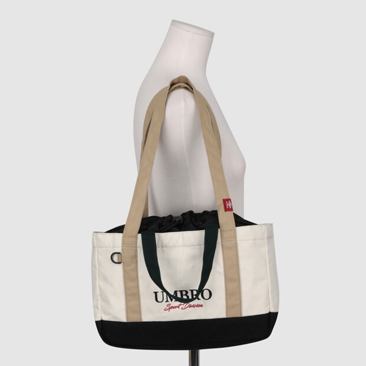 엄브로(UMBRO) 더비 2WAY 쇼퍼백 베이지 UR323CBG94