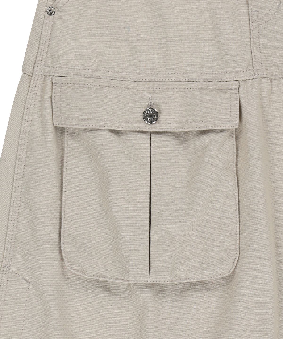마뗑킴(MATIN KIM) VINTAGE POCKET MIDI SKIRT IN LIGHT BEIGE