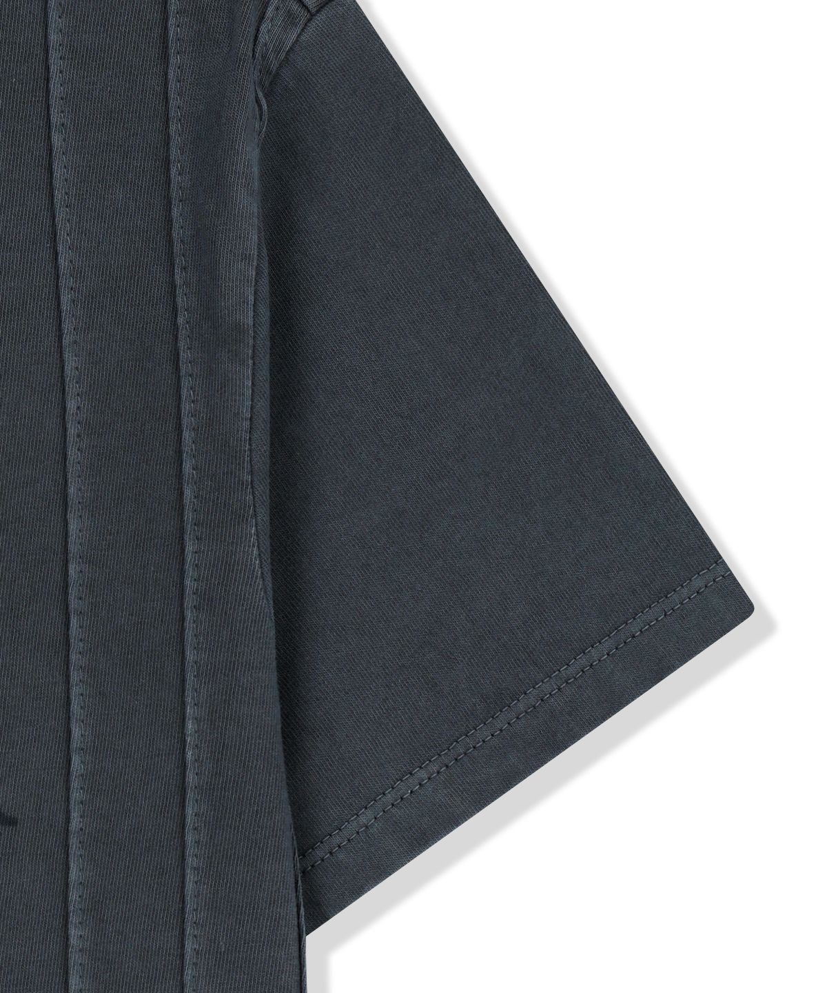 마뗑킴(MATIN KIM) WASHED LOGO FULL PINTUCK TOP IN SMOKE BLUE