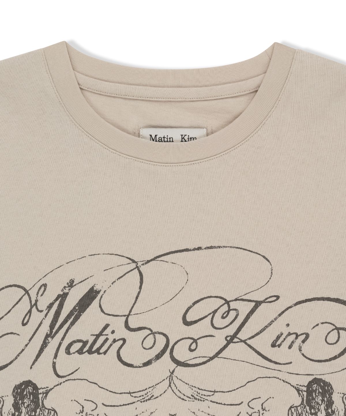 마뗑킴(MATIN KIM) GRAFFITI ARTWORK LAYERED TOP IN BEIGE