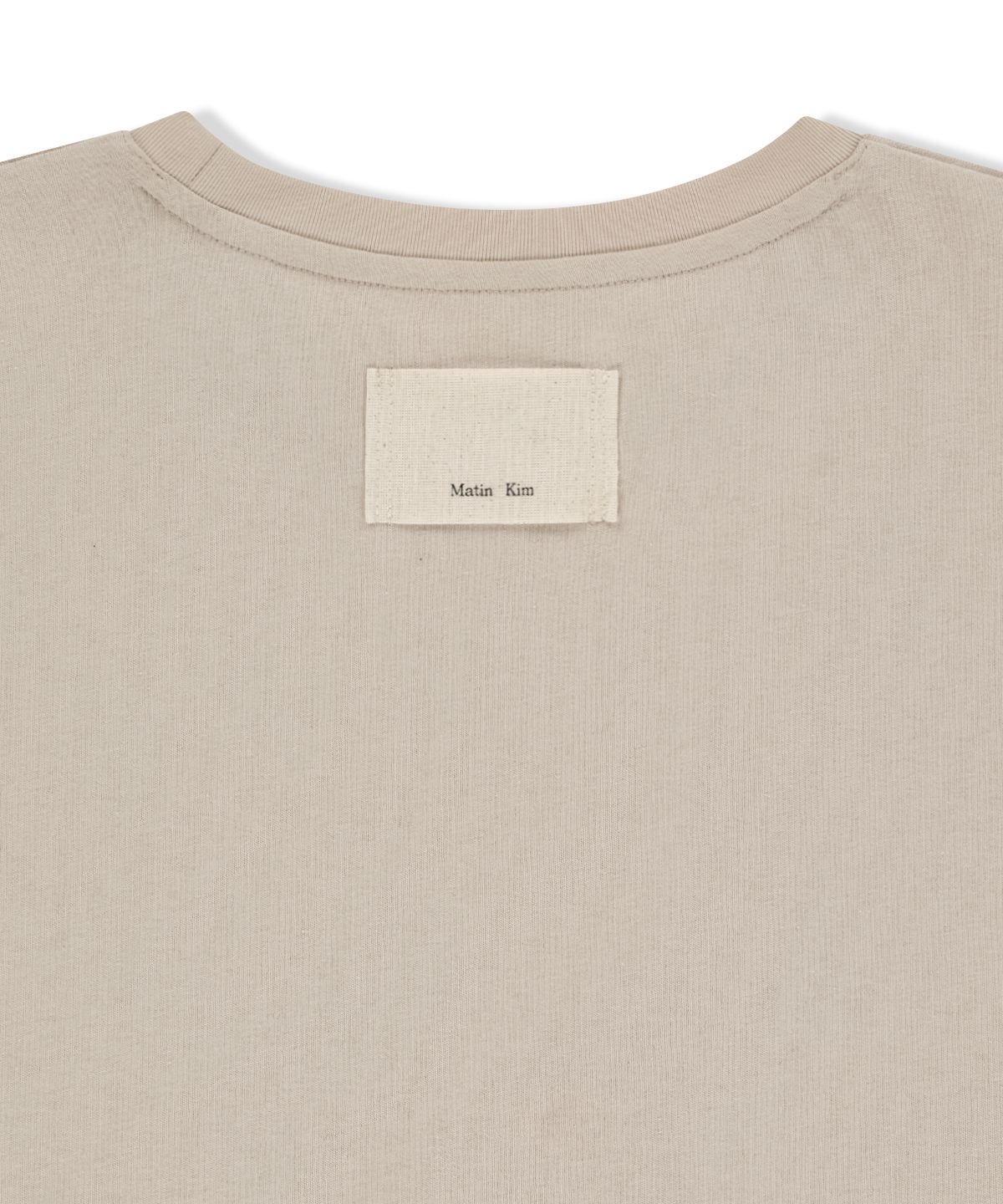 마뗑킴(MATIN KIM) GRAFFITI ARTWORK LAYERED TOP IN BEIGE