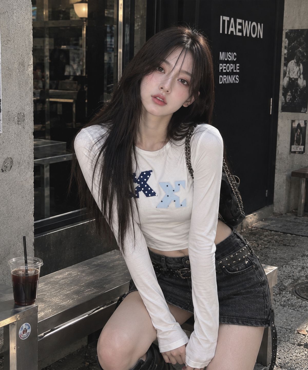 케이케이이이이(KKEEE) KK 도트 패치 코지 긴팔티(2color)