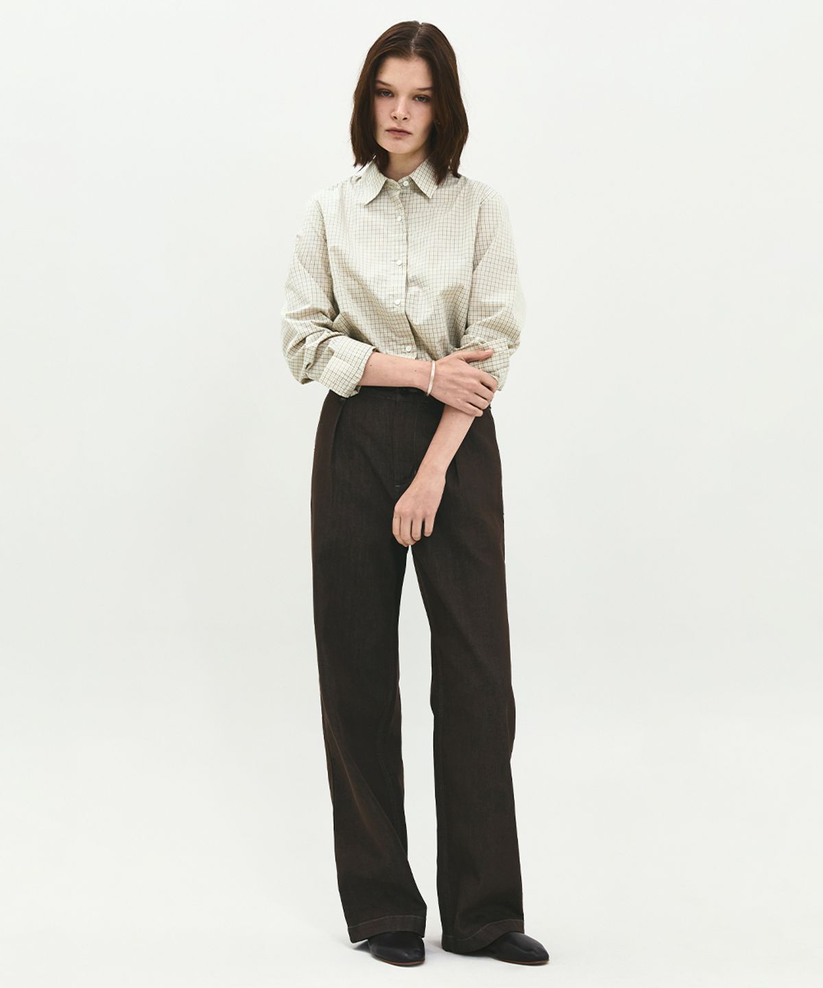 러프사이드 화이트라벨(ROUGH SIDE WHITE LABEL) Cropped Check Shirt Beige Check