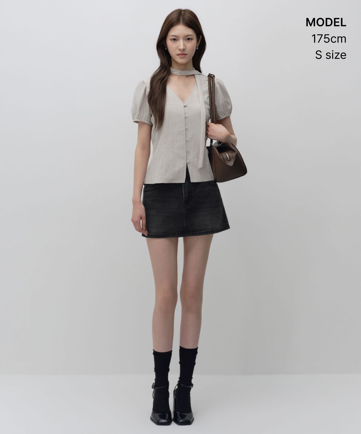 무신사 스탠다드 우먼(MUSINSA STANDARD WOMAN) 우먼즈 RN 슬림 타이 핏 반소매 블라우스 [라이트 웜 그레이]
