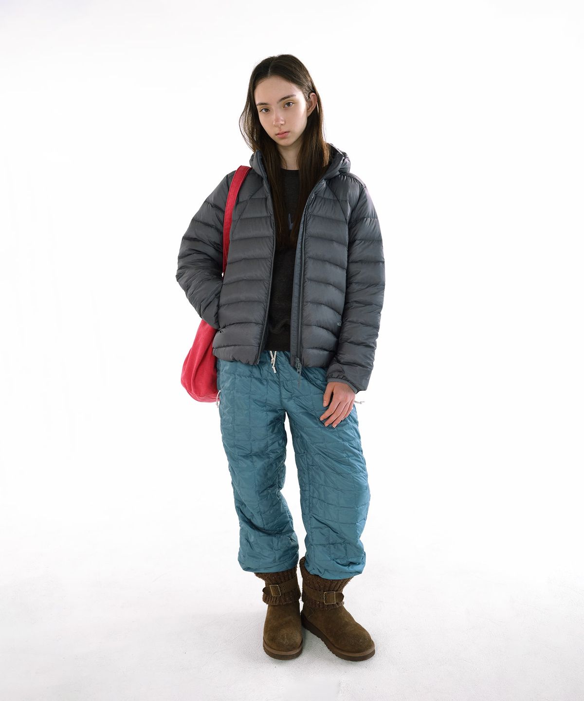 썬러브투어(SUNLOVETOUR) Hooded Fly Light Down Jacket Dark Grey