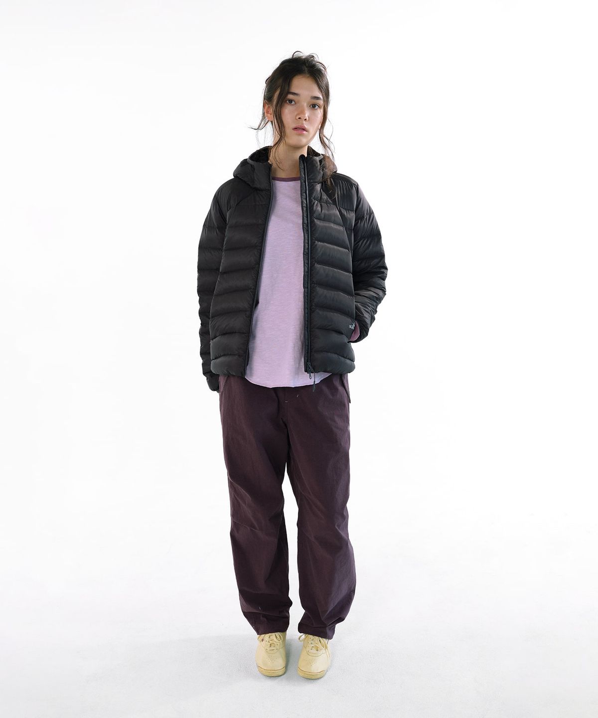 썬러브투어(SUNLOVETOUR) Hooded Fly Light Down Jacket Charcoal
