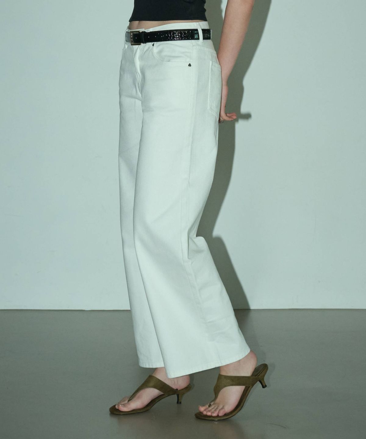 림닉(REEMNIK) RIVETTE DRIFT WIDE DENIM PANTS [O-WHITE]