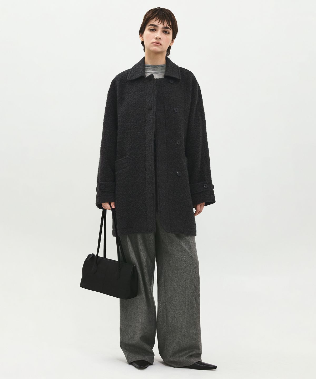 러프사이드 화이트라벨(ROUGH SIDE WHITE LABEL) Pluffy Double Coat Charcoal