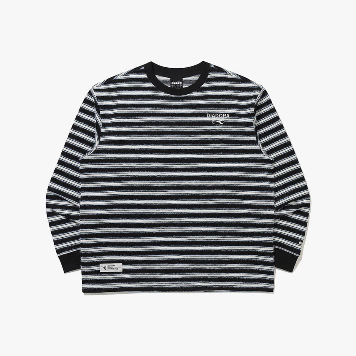 디아도라(diadora) 클래식 스트라이프 긴팔 티셔츠 BLACK