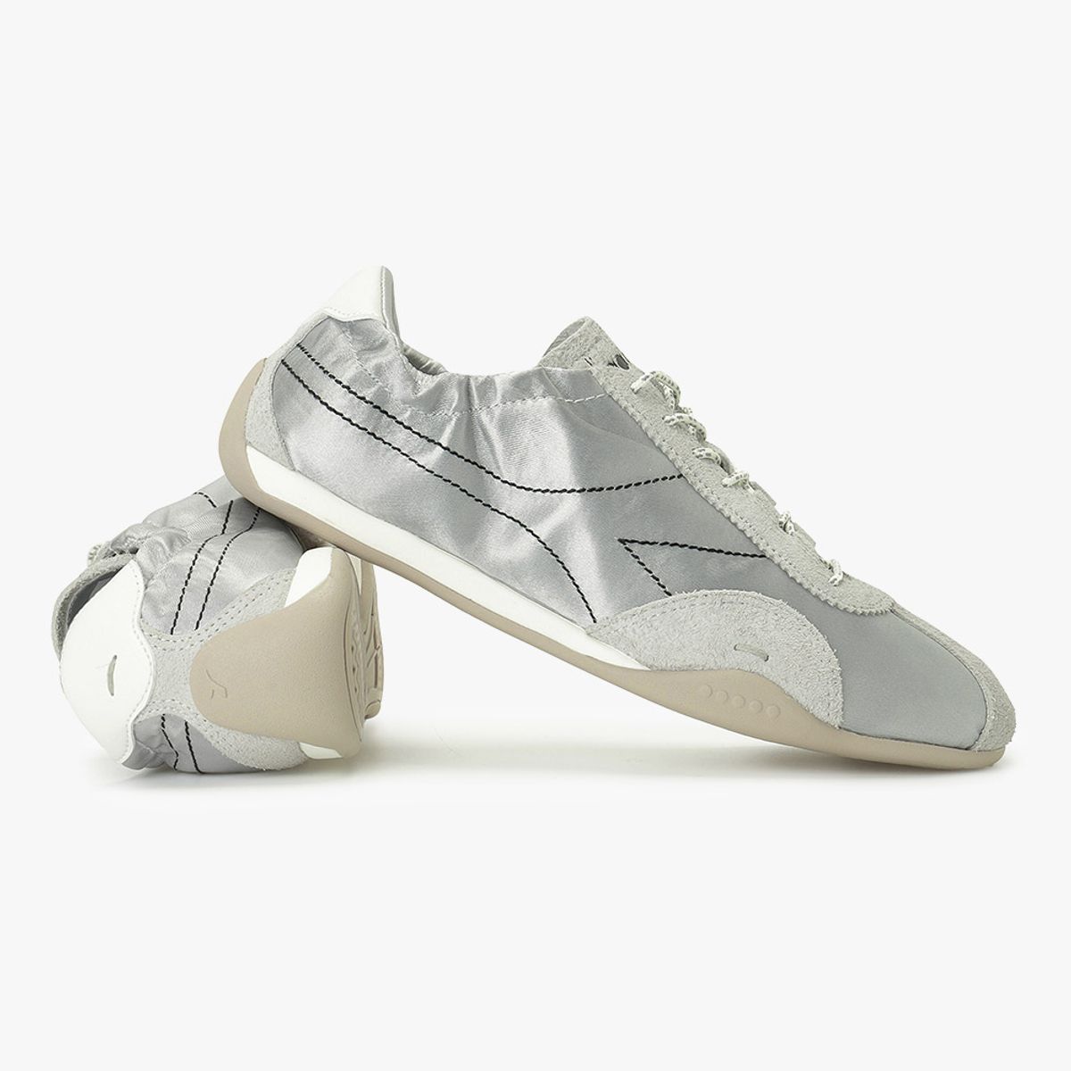 디아도라(diadora) 벨루나 스튜디오 SILVER