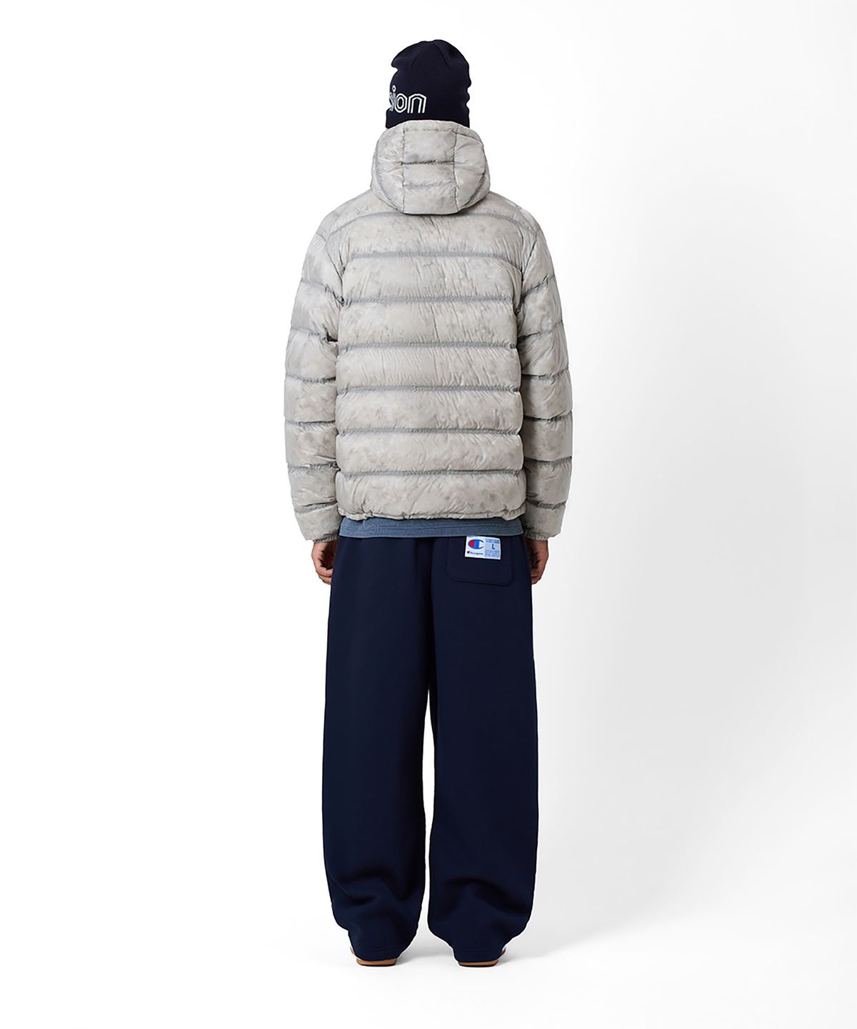 챔피온(CHAMPION) 2WAY 후디드 라이트 다운 재킷 Light Grey