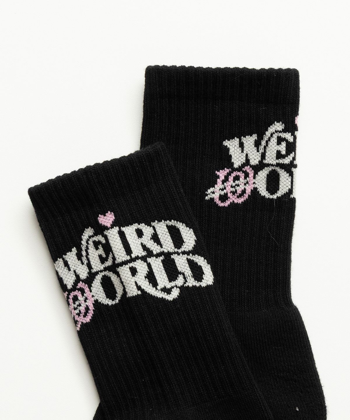 위얼드월드(WEIRDWORLD) 아크로고 양말 블랙