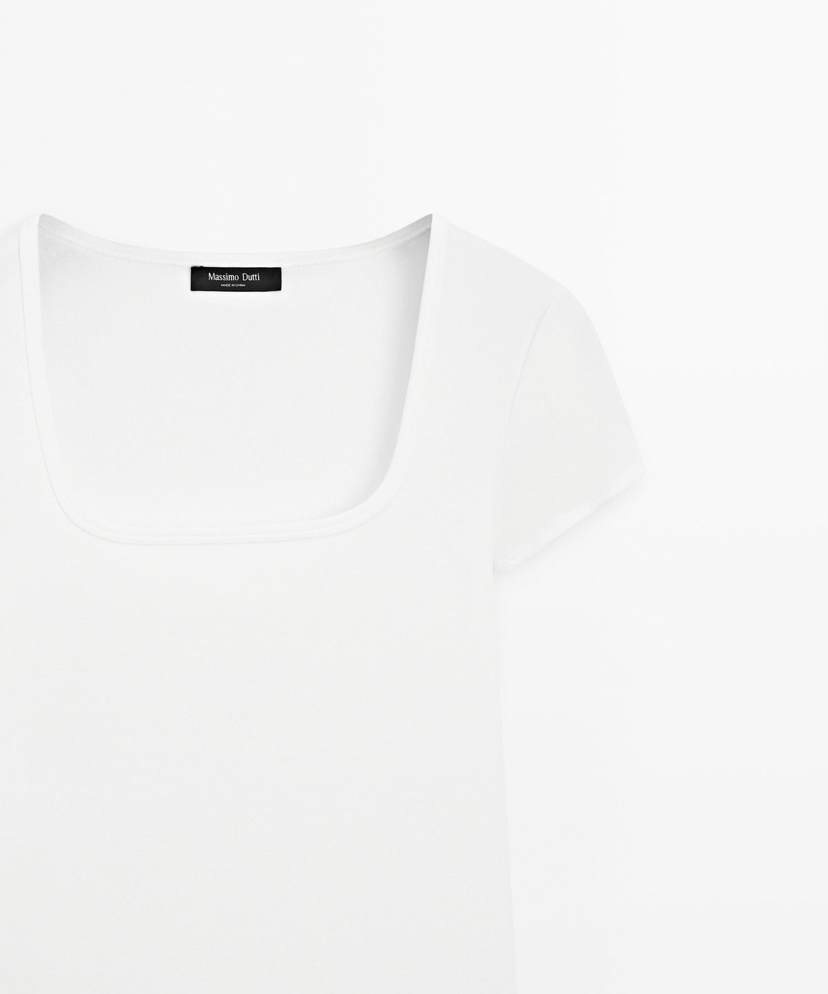 마시모두띠(MASSIMO DUTTI) 스퀘어넥 반팔 티셔츠