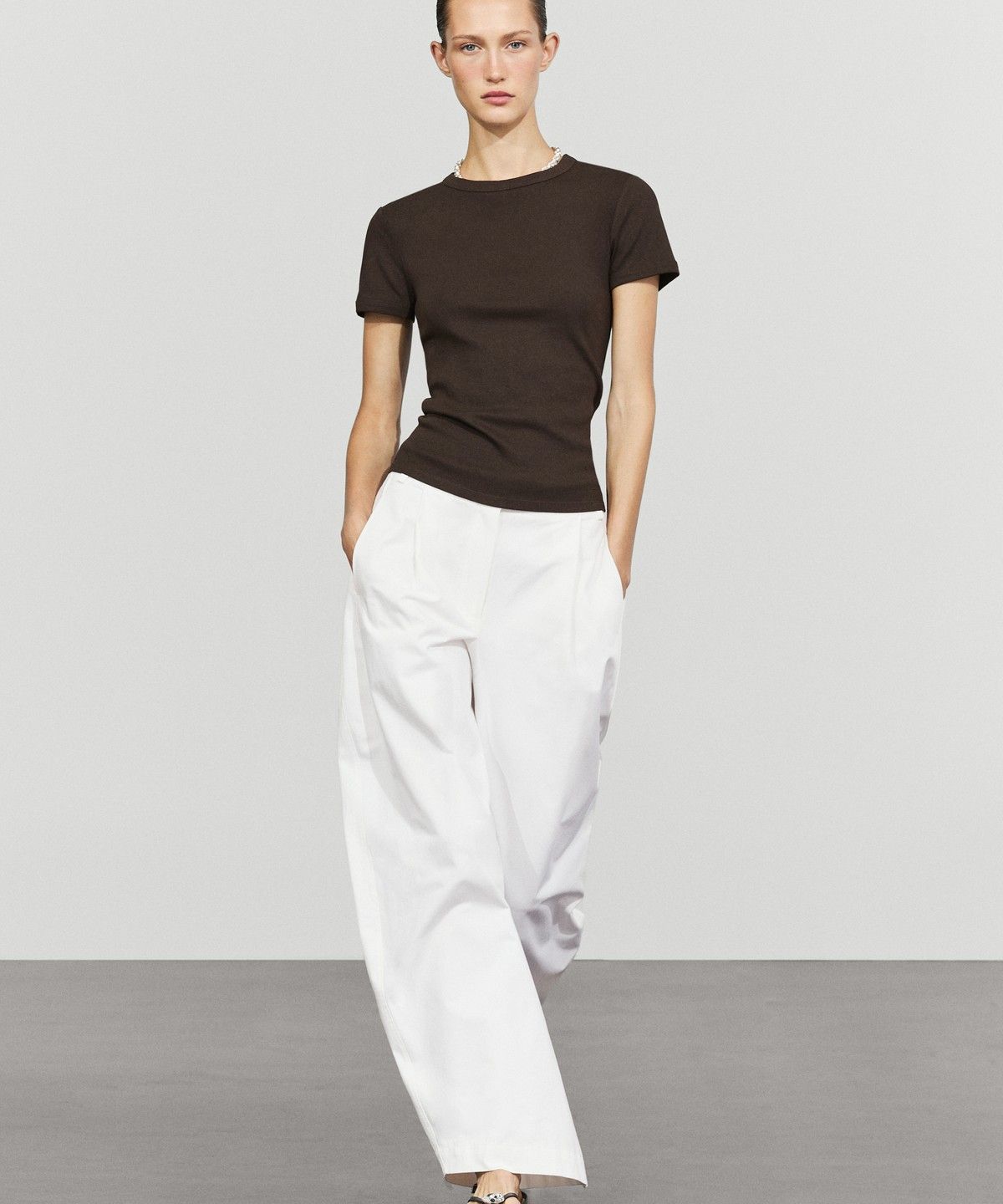 마시모두띠(MASSIMO DUTTI) 립 반팔 티셔츠
