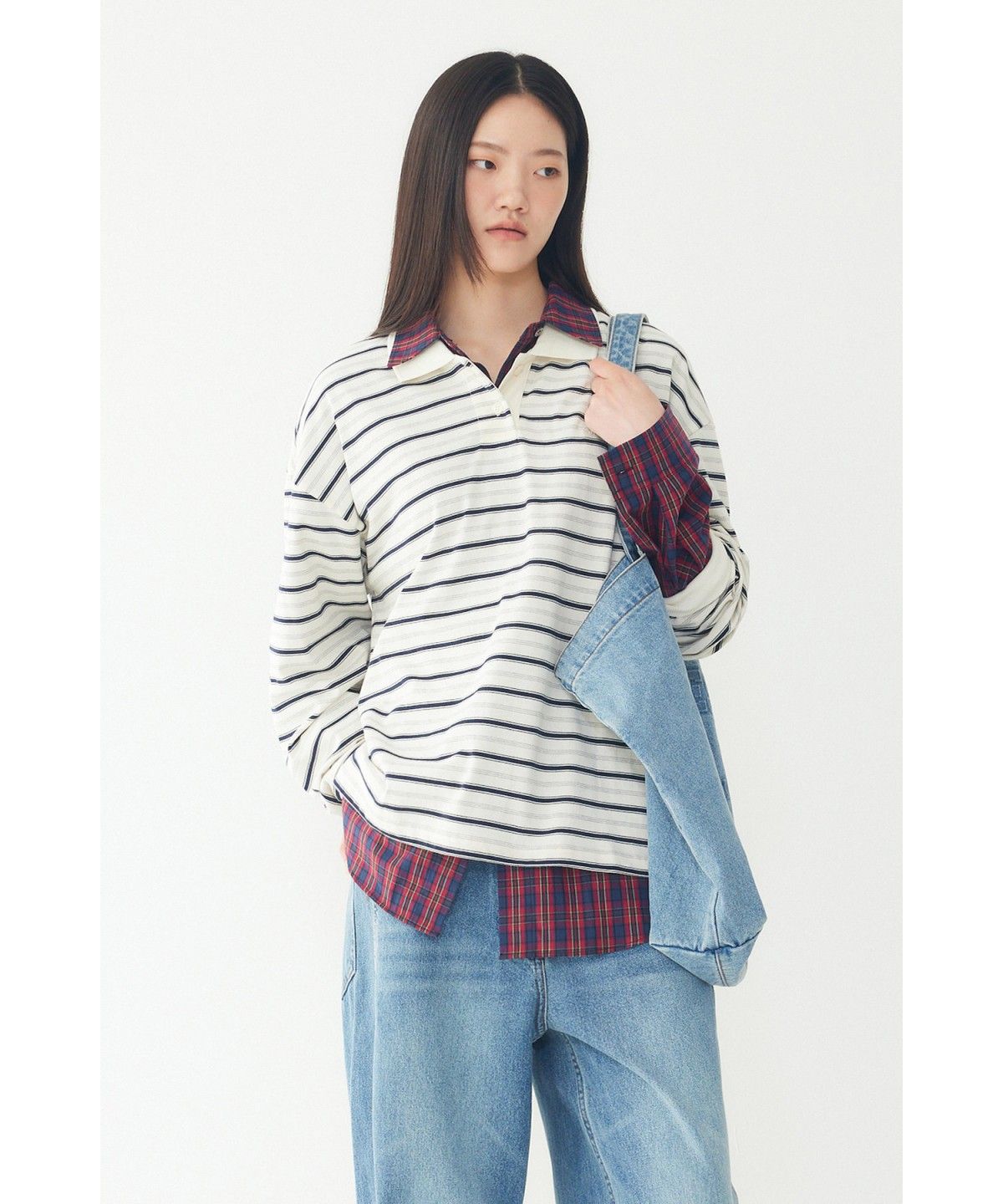 스튜디오 톰보이(STUDIO TOMBOY) 캐주얼 스트라이프 카라 티셔츠 _아이보리_9176322981