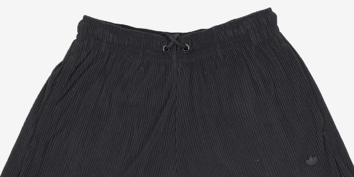 아디다스(ADIDAS) 아디컬러 플리세 쇼츠 XS
