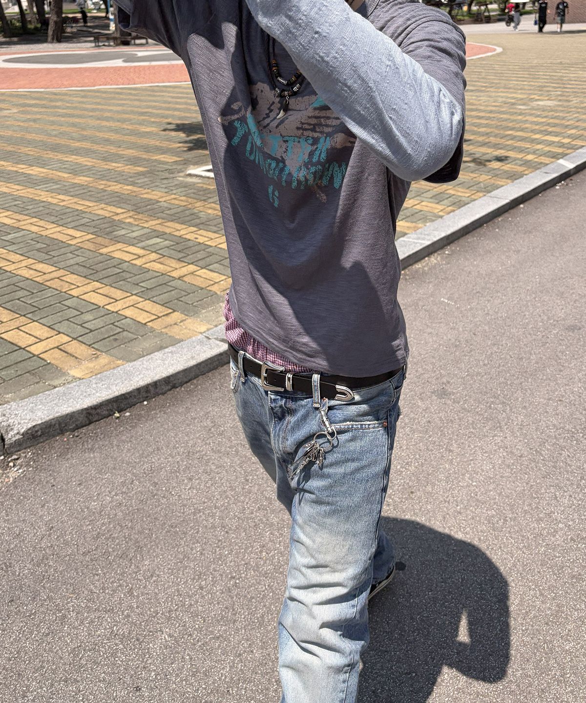 노디(NODI) 선데이클럽 레이어드 슬럽 롱슬리브 스모키 블루