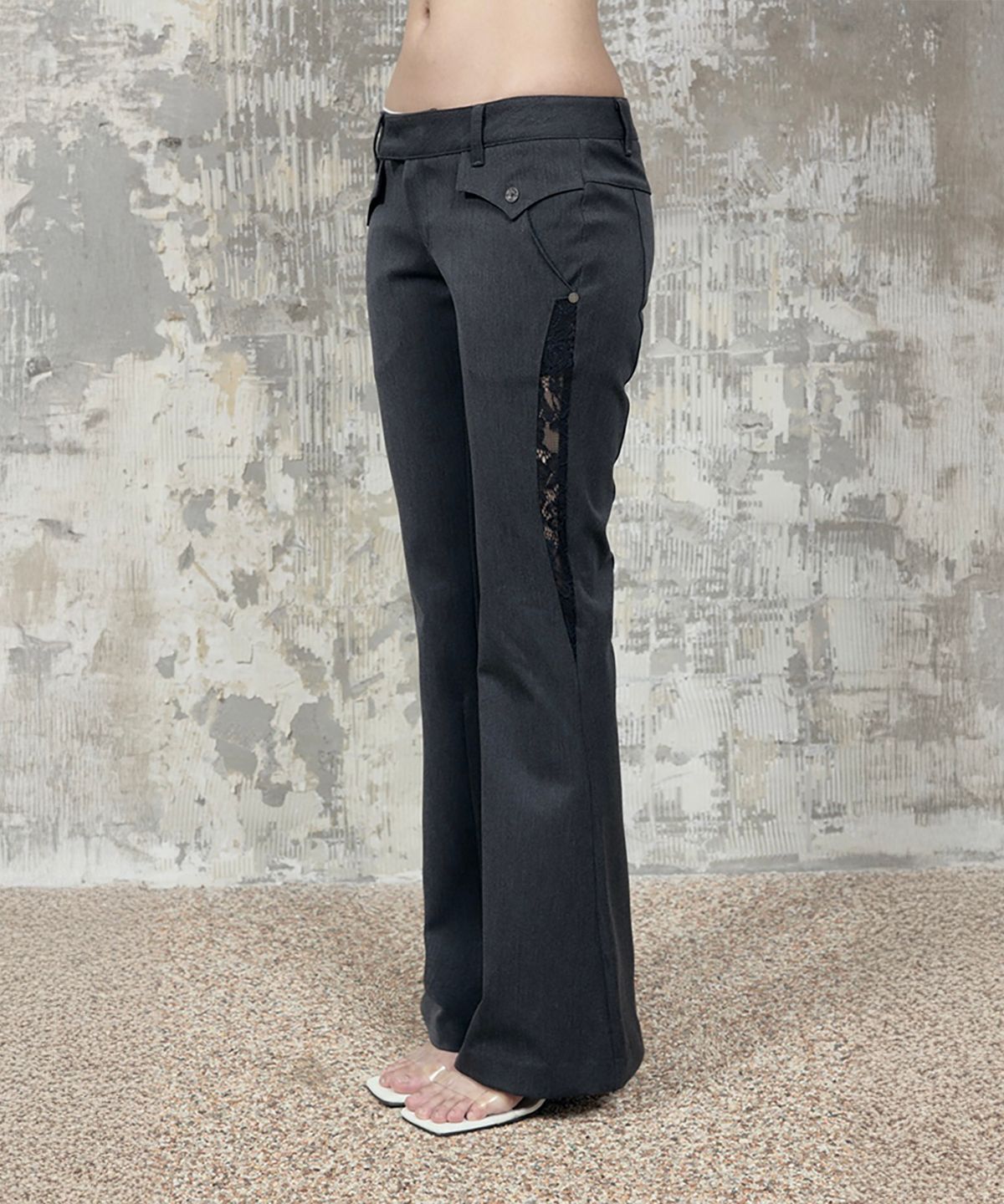 에트오소메(ETRE AU SOMMET) Button Stitch Low Rise Bootcut Pants (Charcoal)