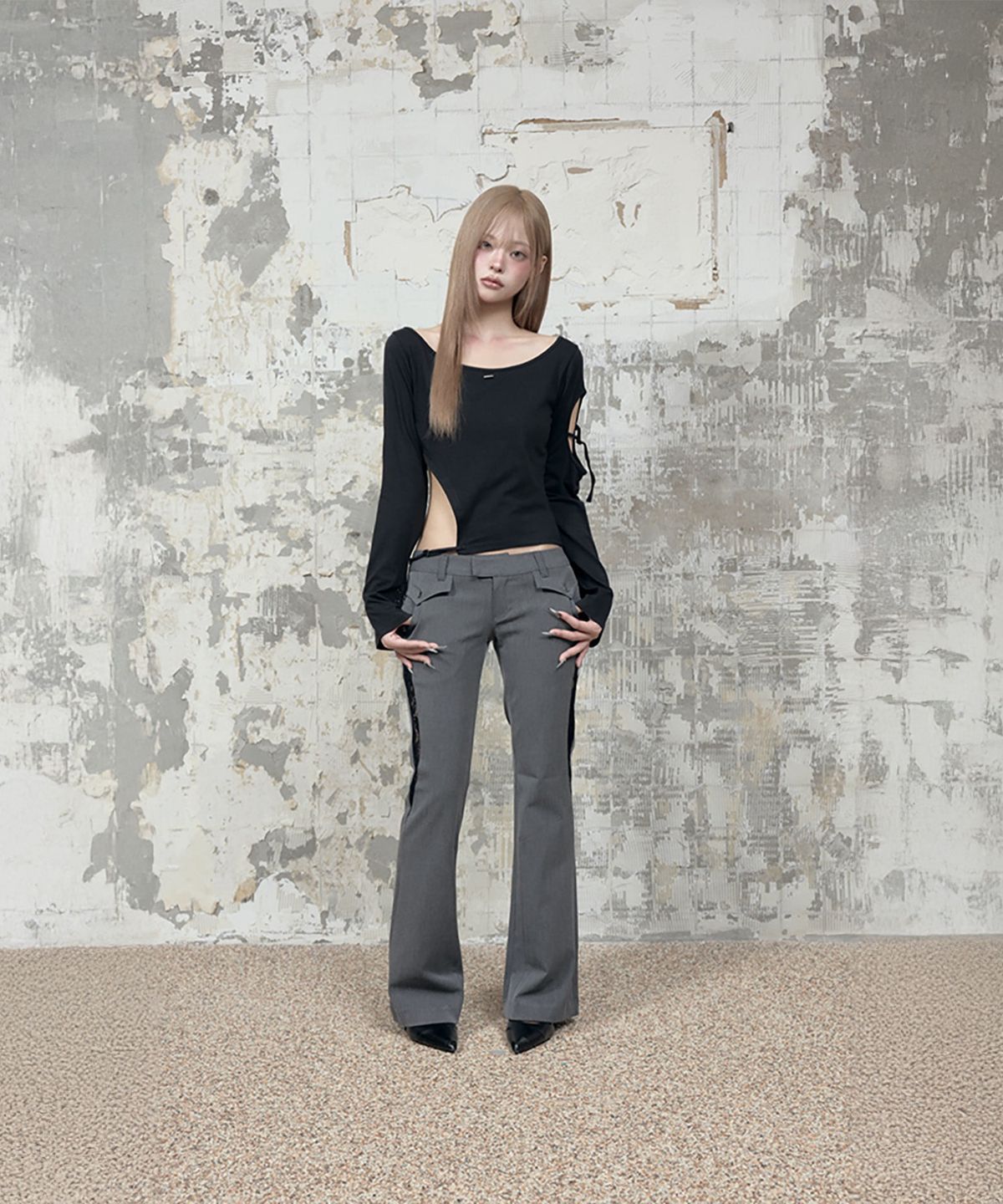 에트오소메(ETRE AU SOMMET) String Panel Point Long Sleeve (Black)