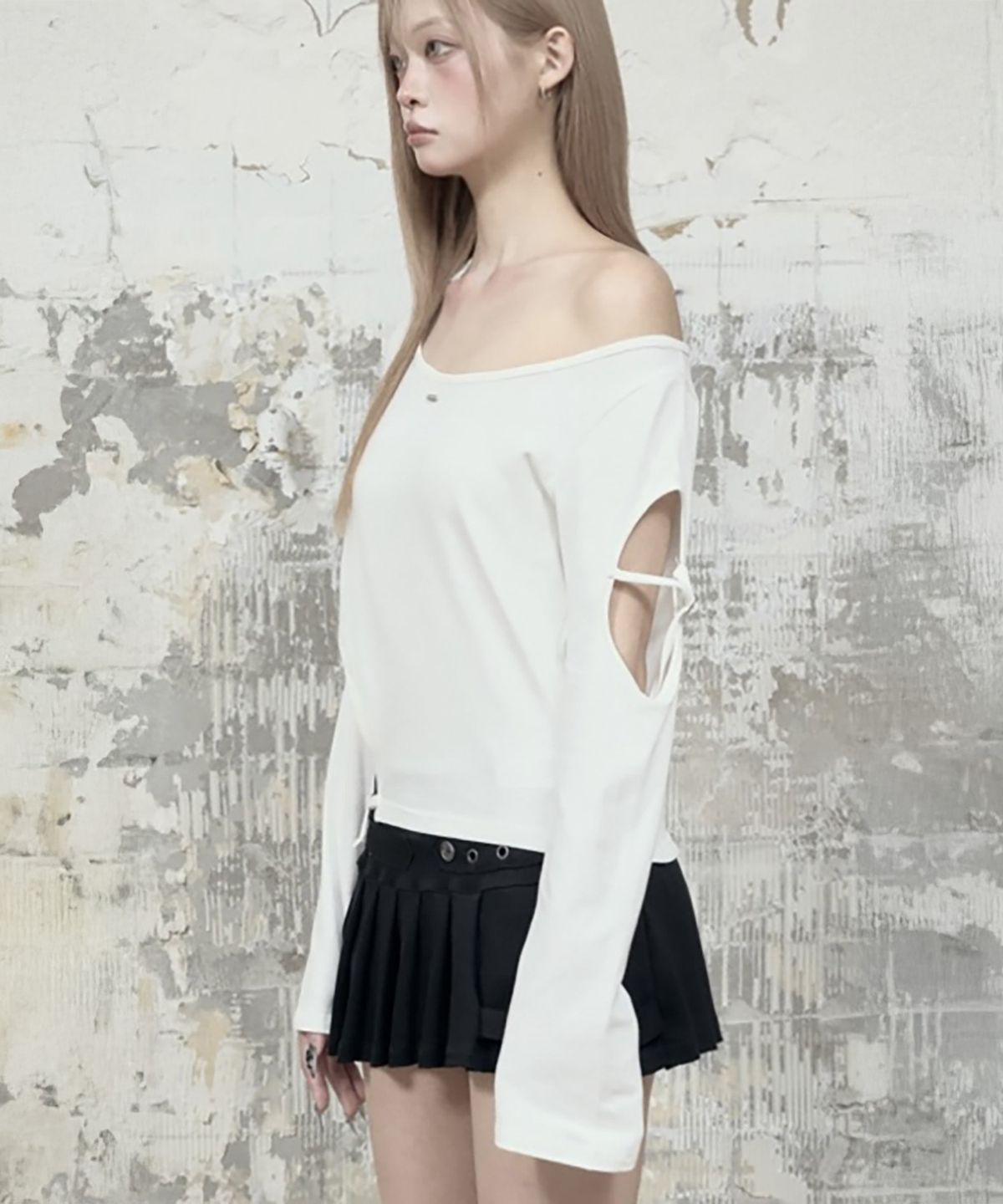 에트오소메(ETRE AU SOMMET) String Panel Point Long Sleeve (White)