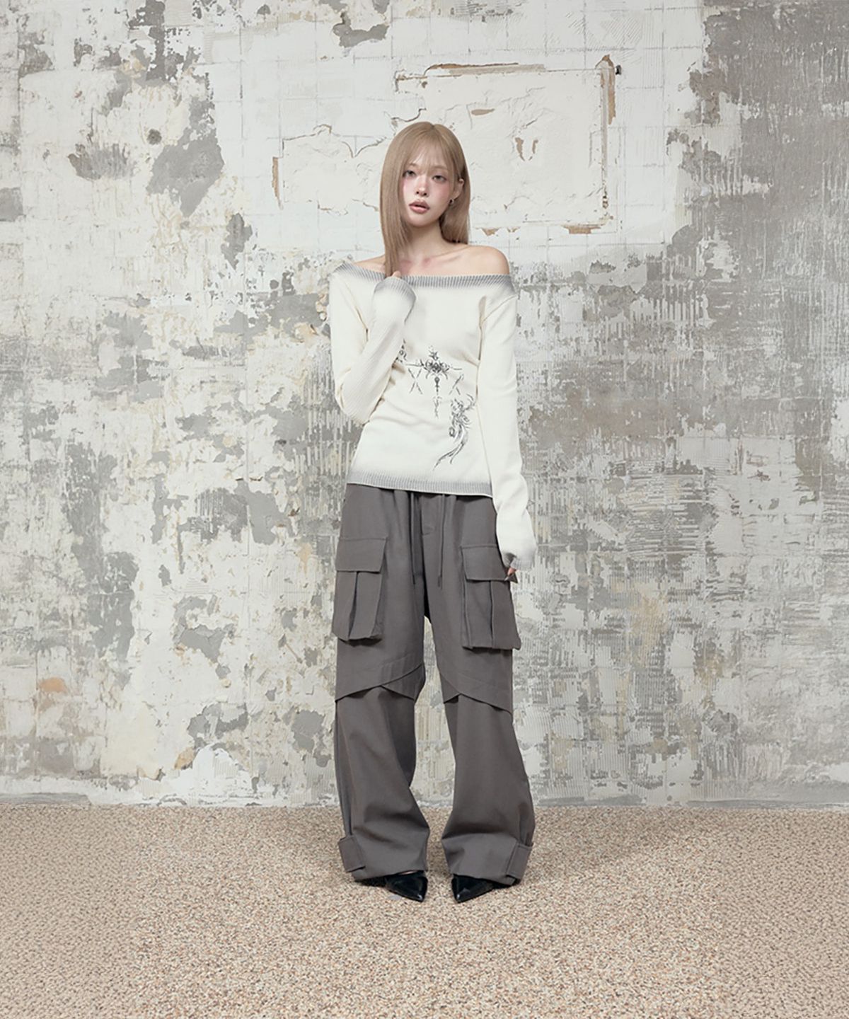 에트오소메(ETRE AU SOMMET) Dirty Wash Lettering Long Sleeve (Cream)