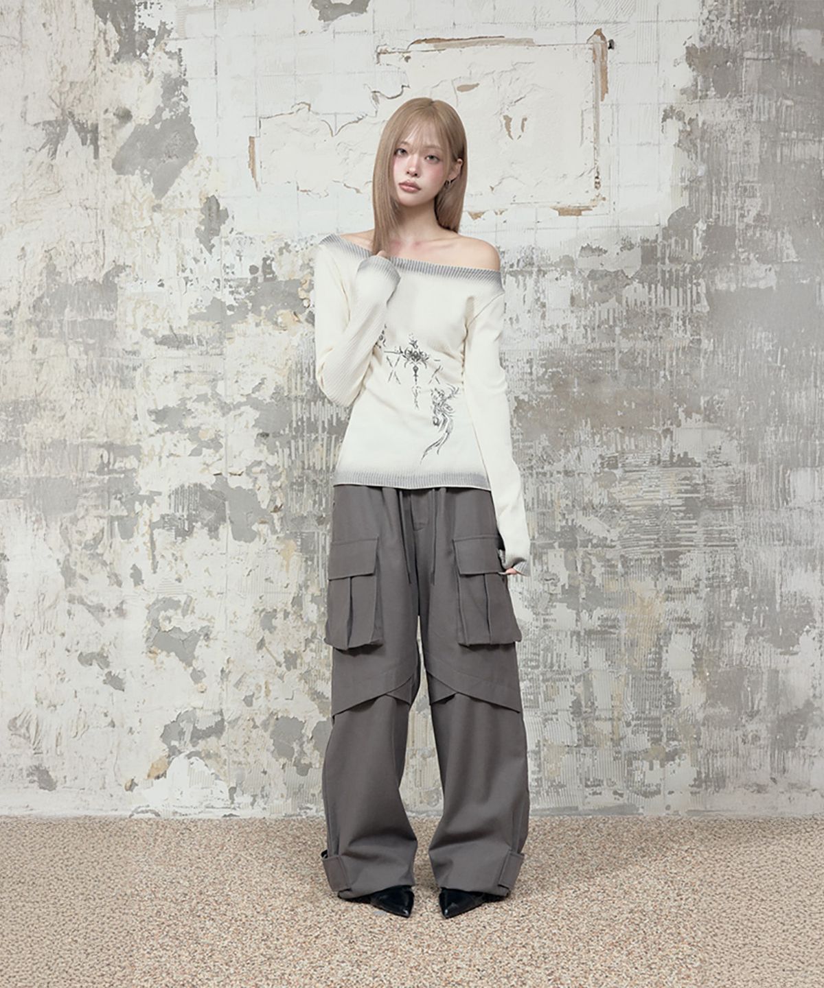 에트오소메(ETRE AU SOMMET) Dirty Wash Lettering Long Sleeve (Cream)