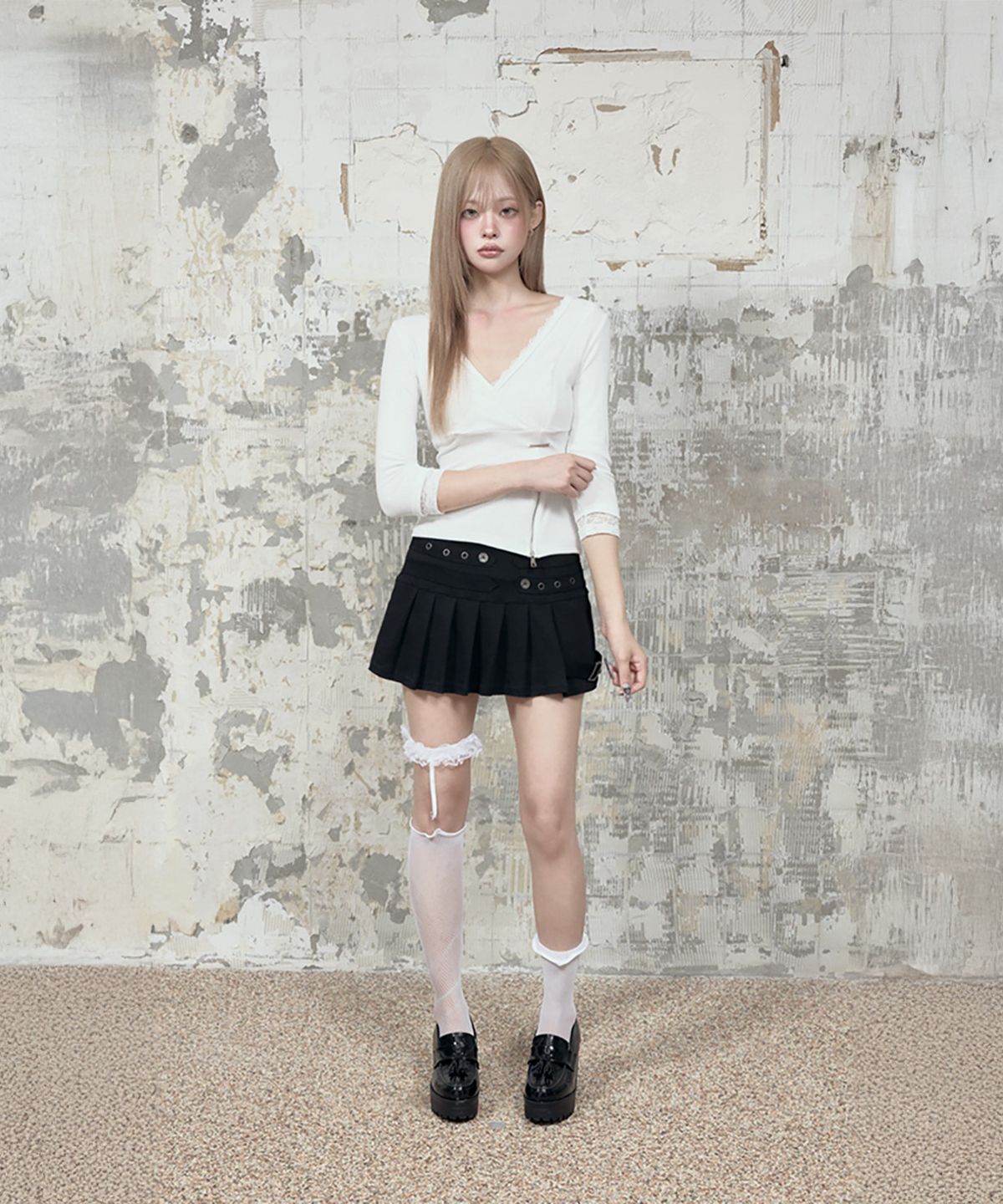 에트오소메(ETRE AU SOMMET) Pleated Layer Training Mini Skirt (Melange Gray)