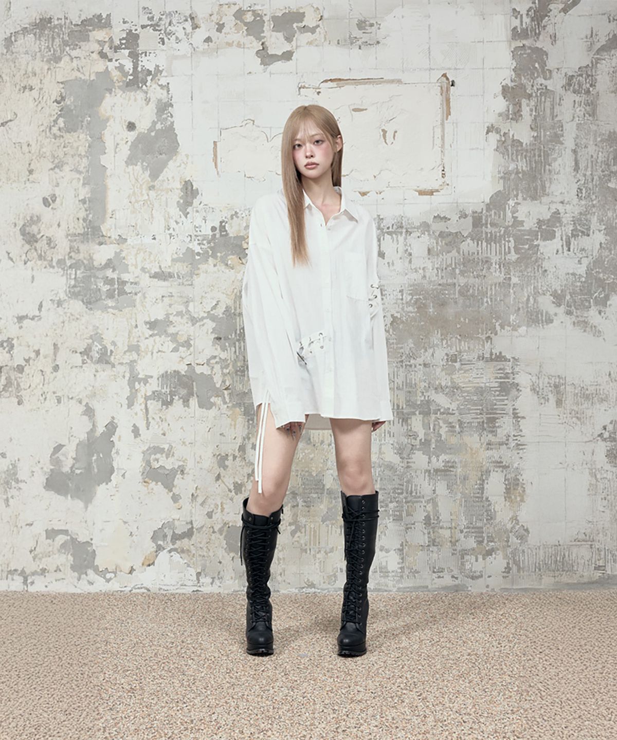 에트오소메(ETRE AU SOMMET) Eyelet Point Oversized Shirt (White)