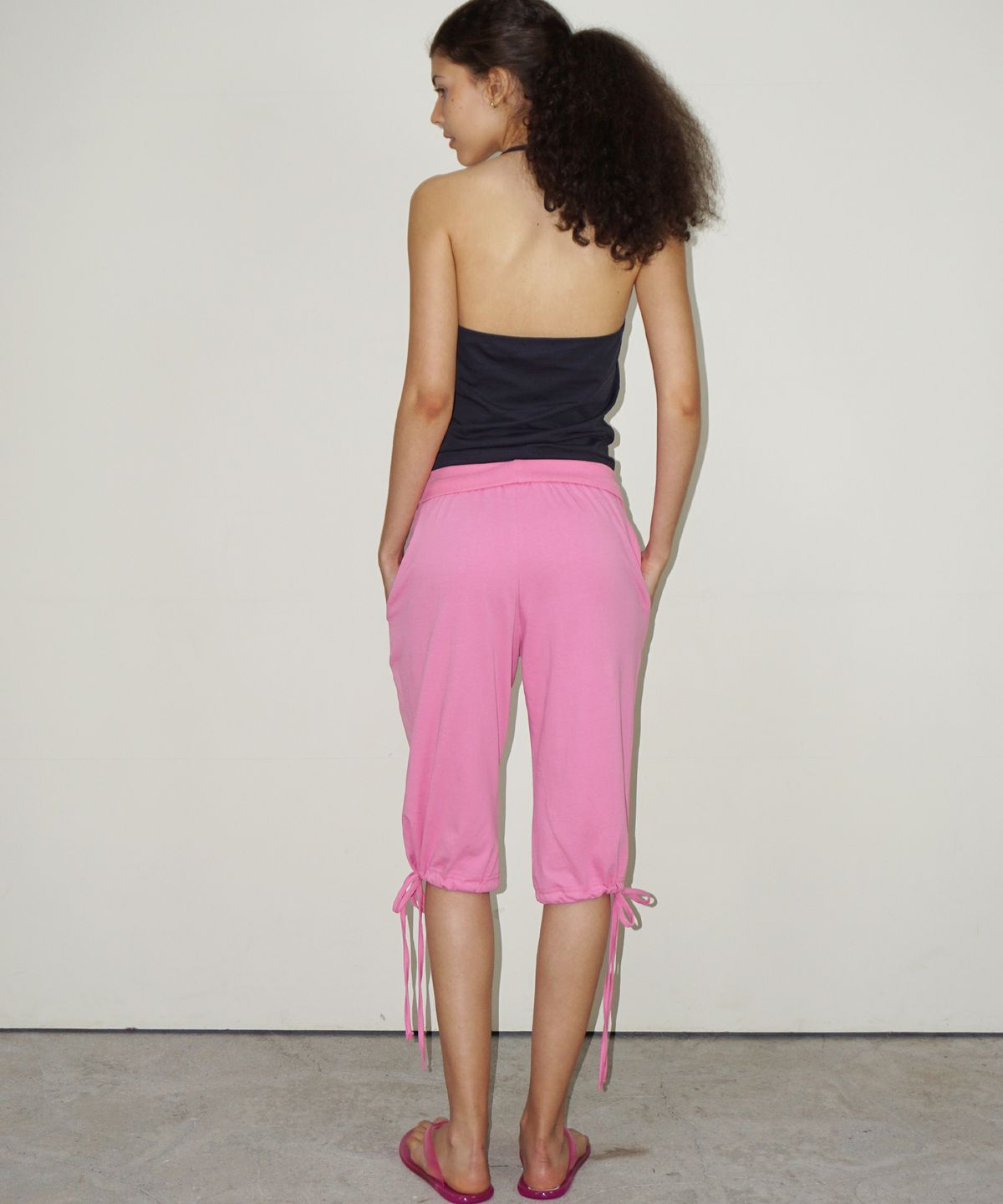 떨스티클럽(THIRSTYCLUB) String capri pants - Pink