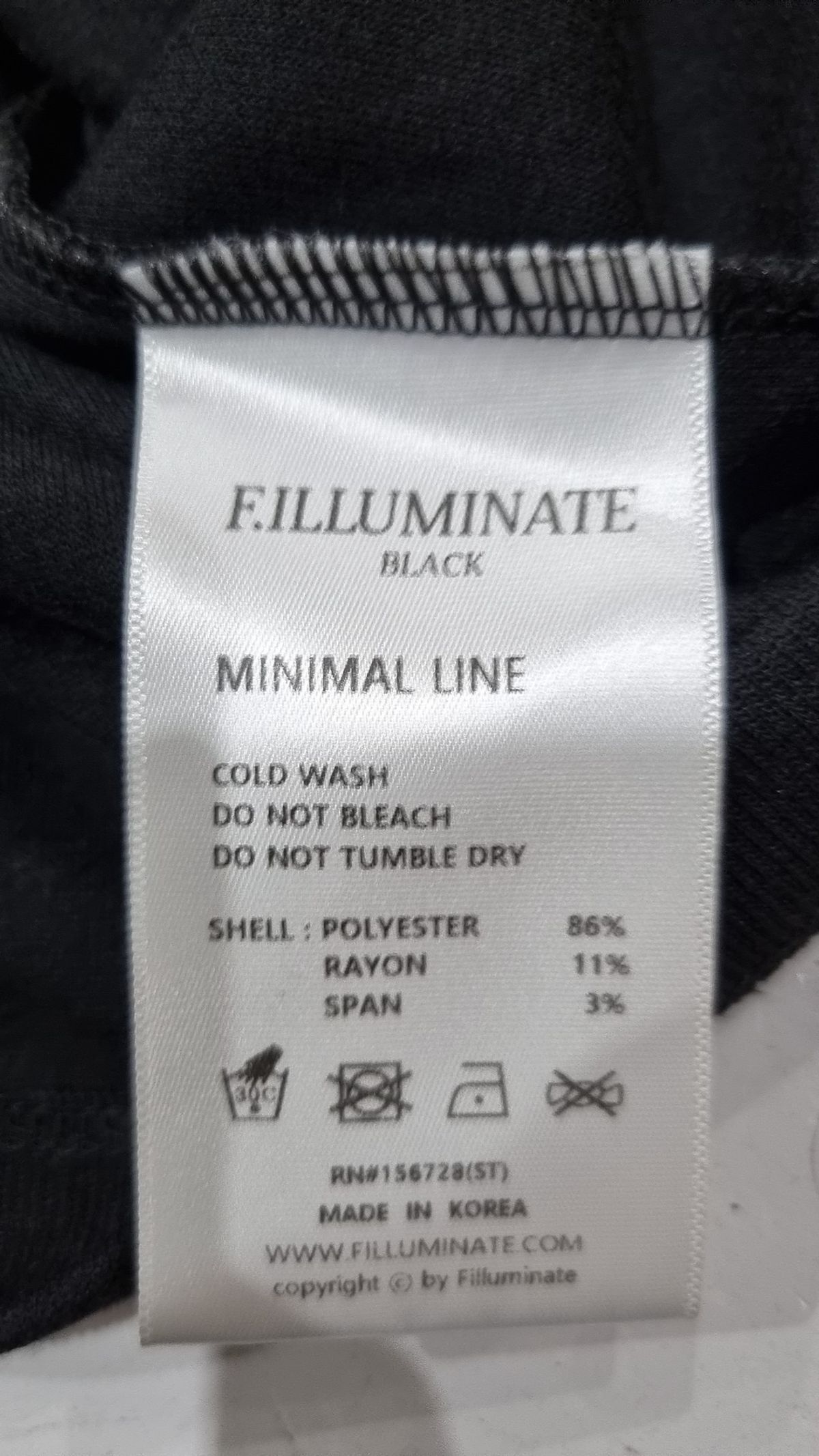 필루미네이트 블랙(FILLUMINATE BLACK) 긴소매 티셔츠 L