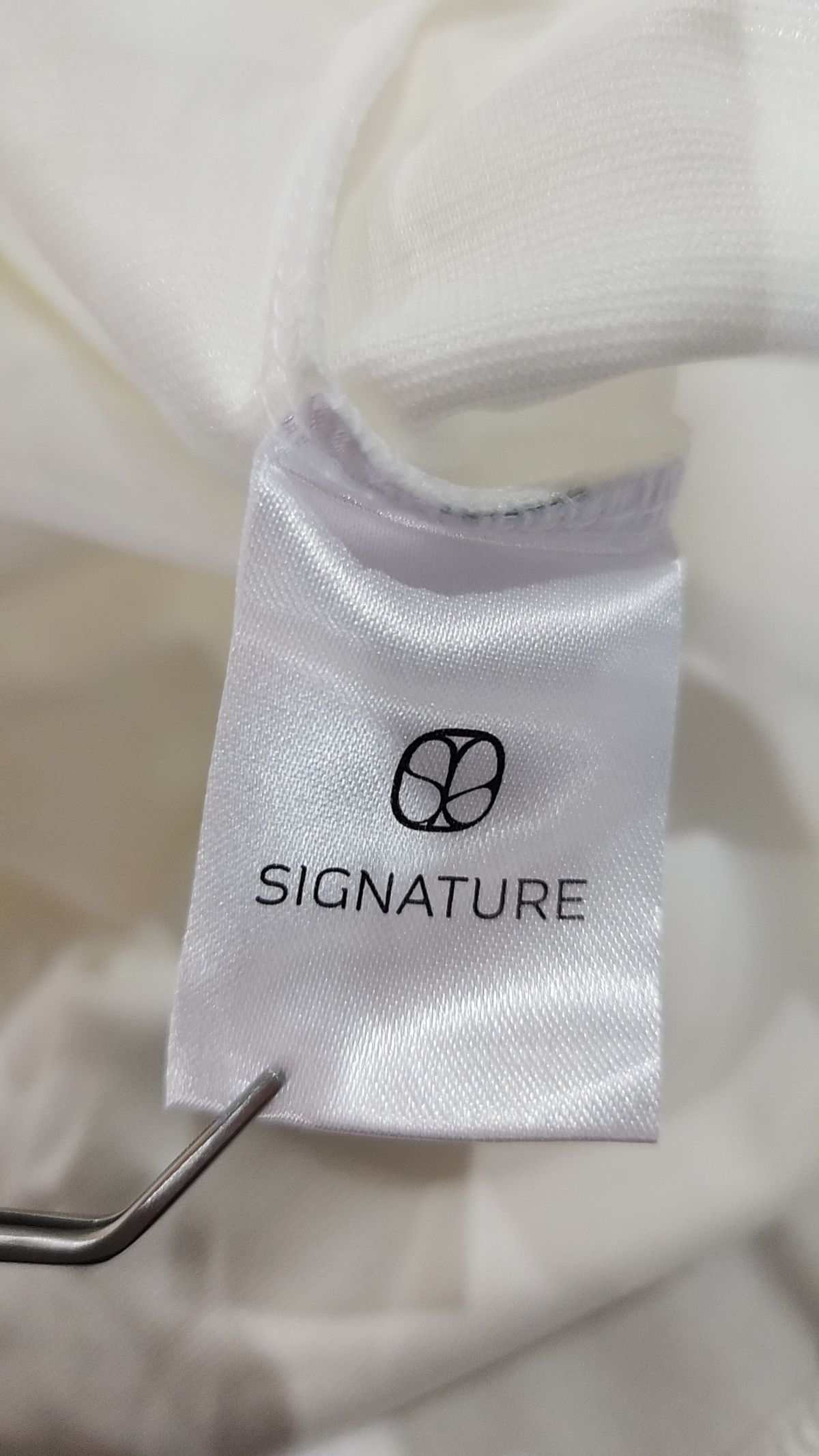 시그니처(SIGNATURE) 긴소매 티셔츠 L
