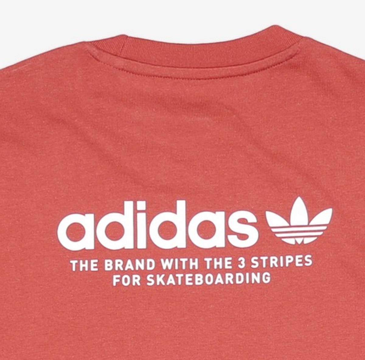 아디다스(ADIDAS) 4.0 로고 티 - 루비 / JL8581 L