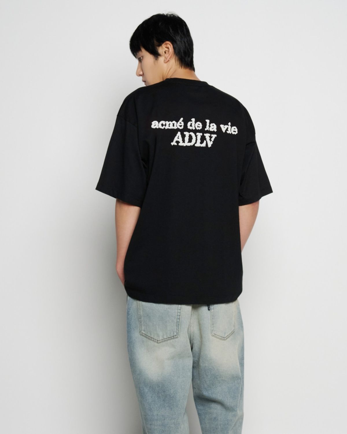 아크메드라비(ACME DE LA VIE) BUMPING BASIC LOGO SHORT SLEEVE T-SHIRT