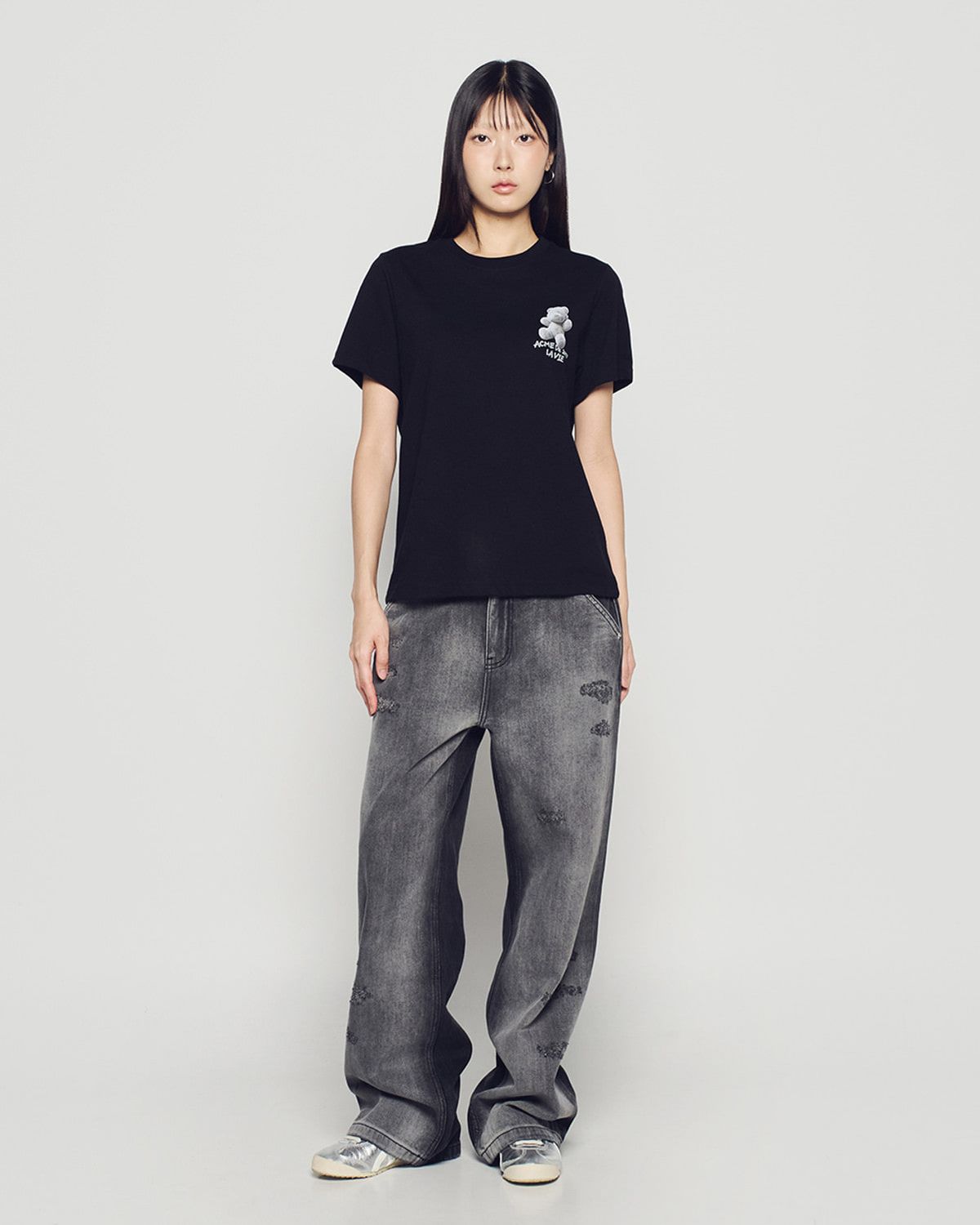 아크메드라비(ACME DE LA VIE) WOMAN FUZZY AC BEAR SHORT SLEEVE T-SHIRT