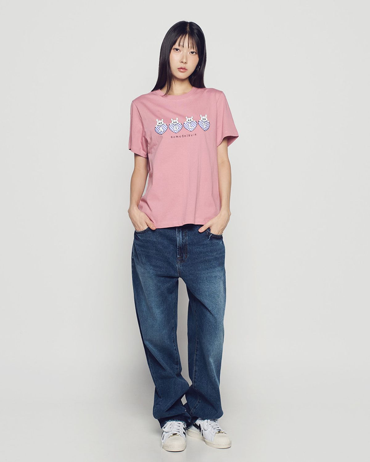 아크메드라비(ACME DE LA VIE) WOMAN HEART APPLIQUE BUNNY SHORT SLEEVE T-SHIRT
