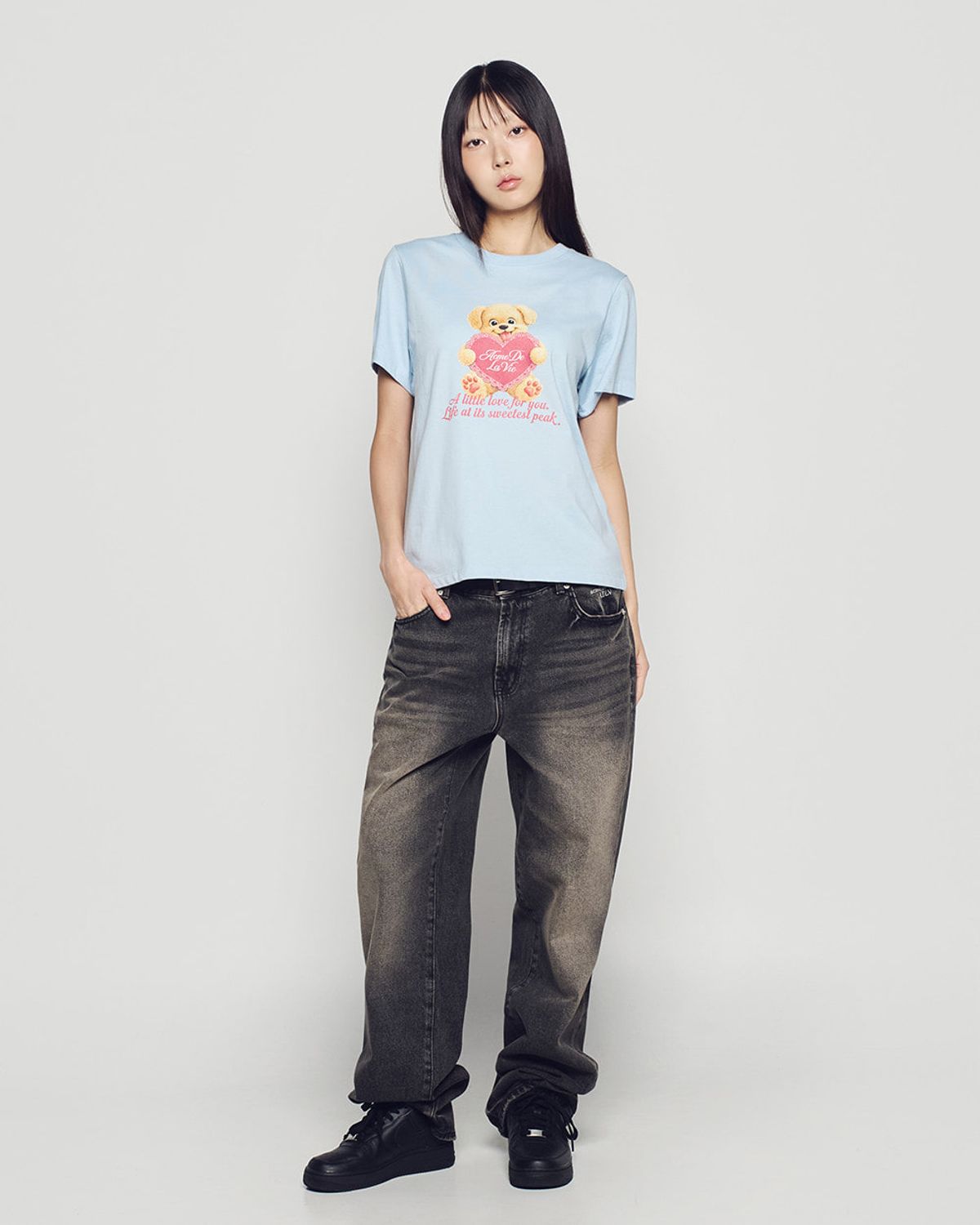 아크메드라비(ACME DE LA VIE) WOMAN HAPPY PUPPY SHORT SLEEVE T-SHIRT