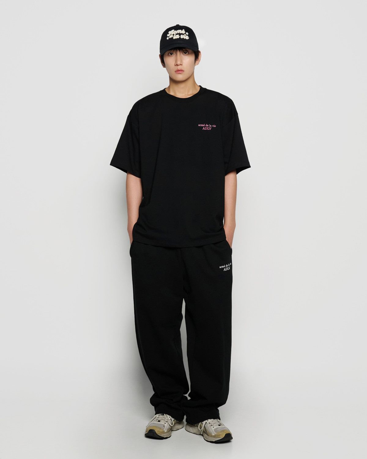 아크메드라비(ACME DE LA VIE) WATERCOLOR LOGO SHORT SLEEVE T-SHIRT