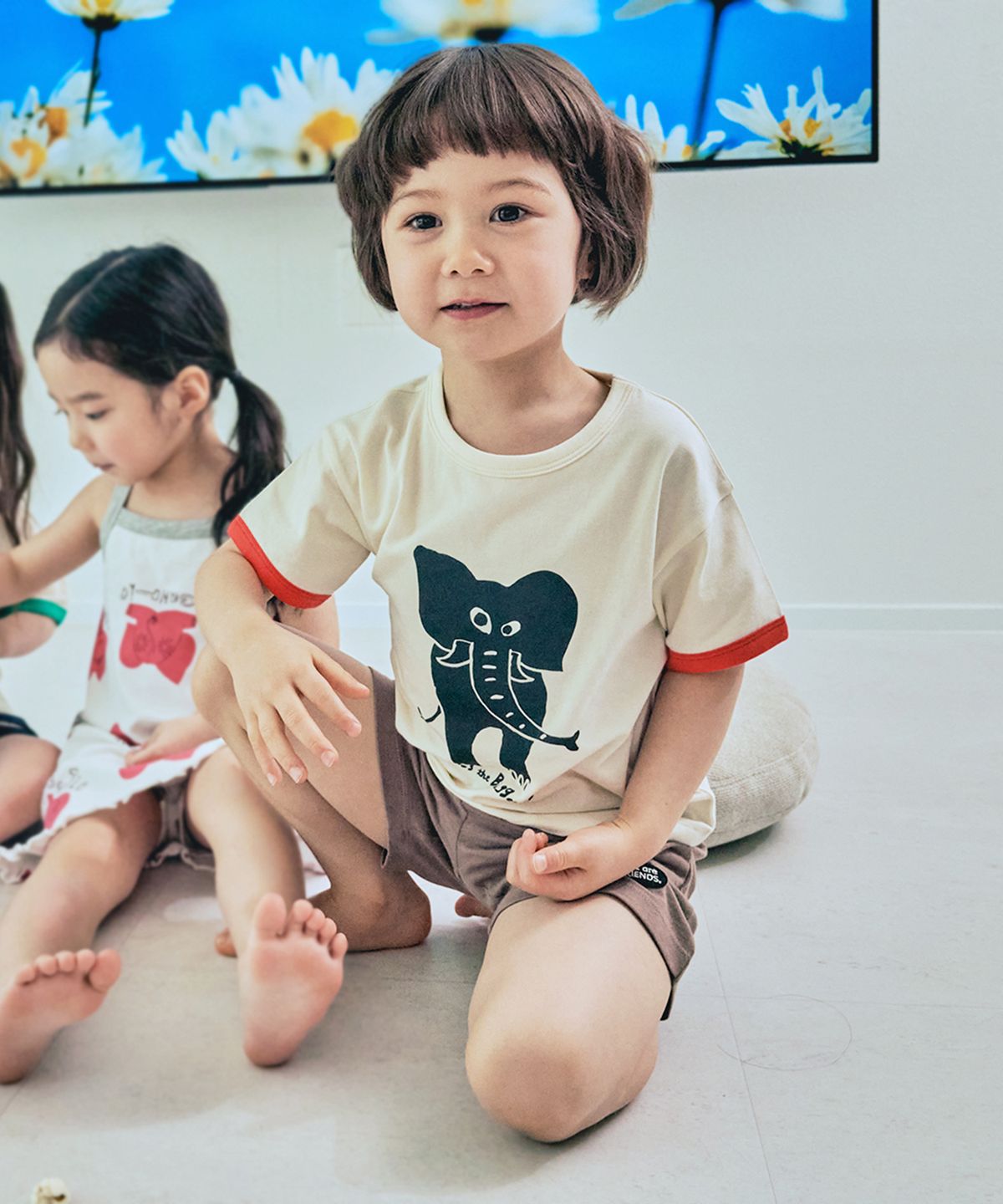 호아따따(HOATATAU) 코끼리모달 반팔셋업