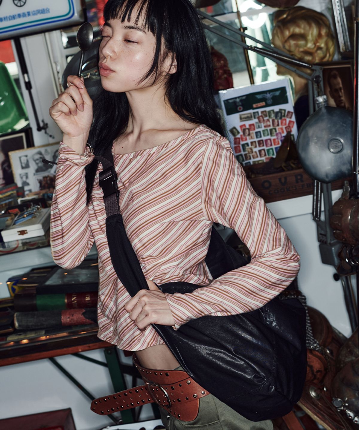 락피쉬웨더웨어(ROCKFISH WEATHERWEAR) BUCKLE HOBO BAG - 2 colors