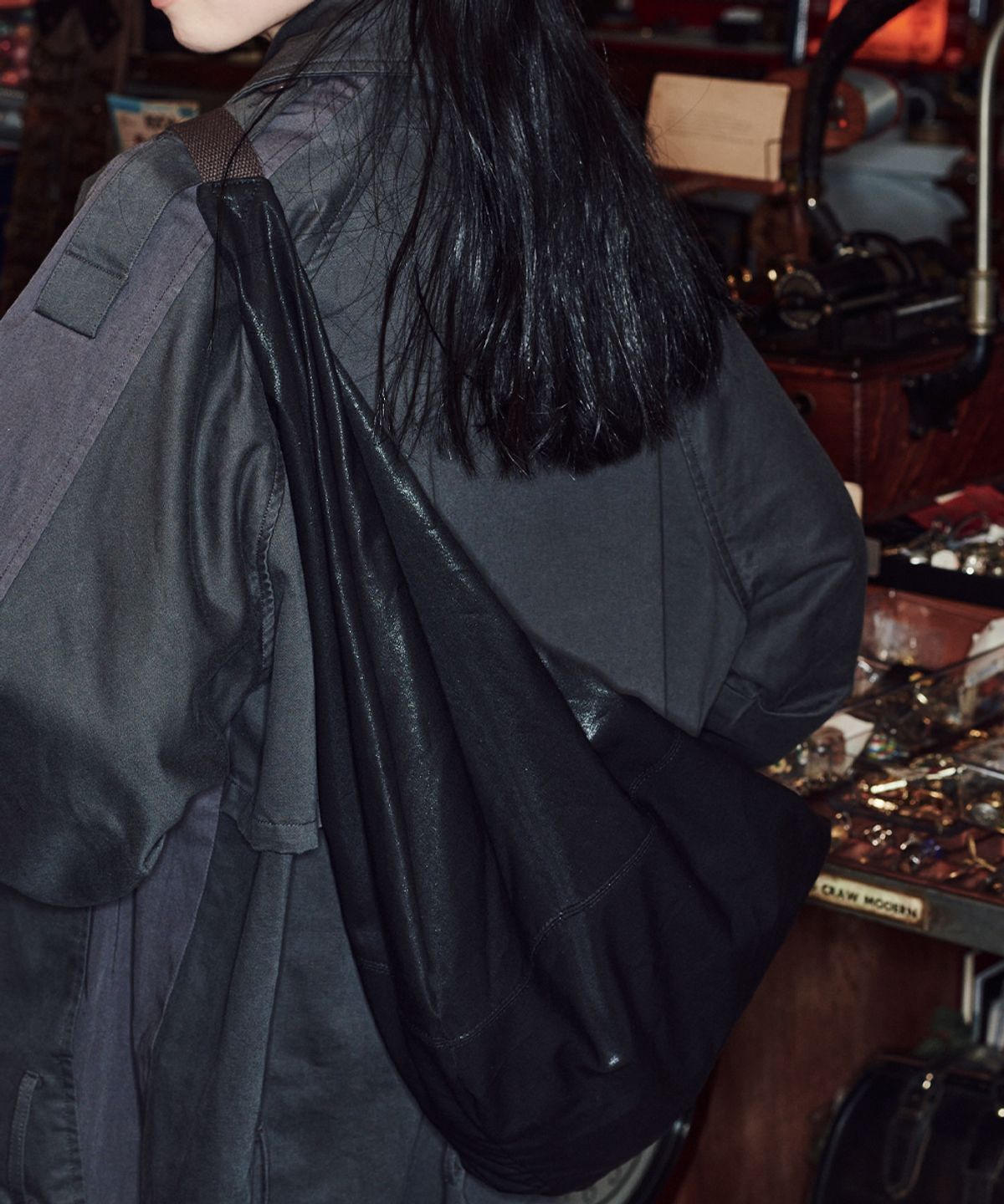 락피쉬웨더웨어(ROCKFISH WEATHERWEAR) BUCKLE HOBO BAG - 2 colors