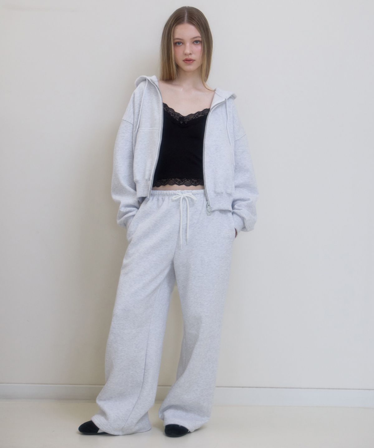 로제프란츠(ROSEFRANTZ) Rose Embroidery Hood Zip-up [White Melange]