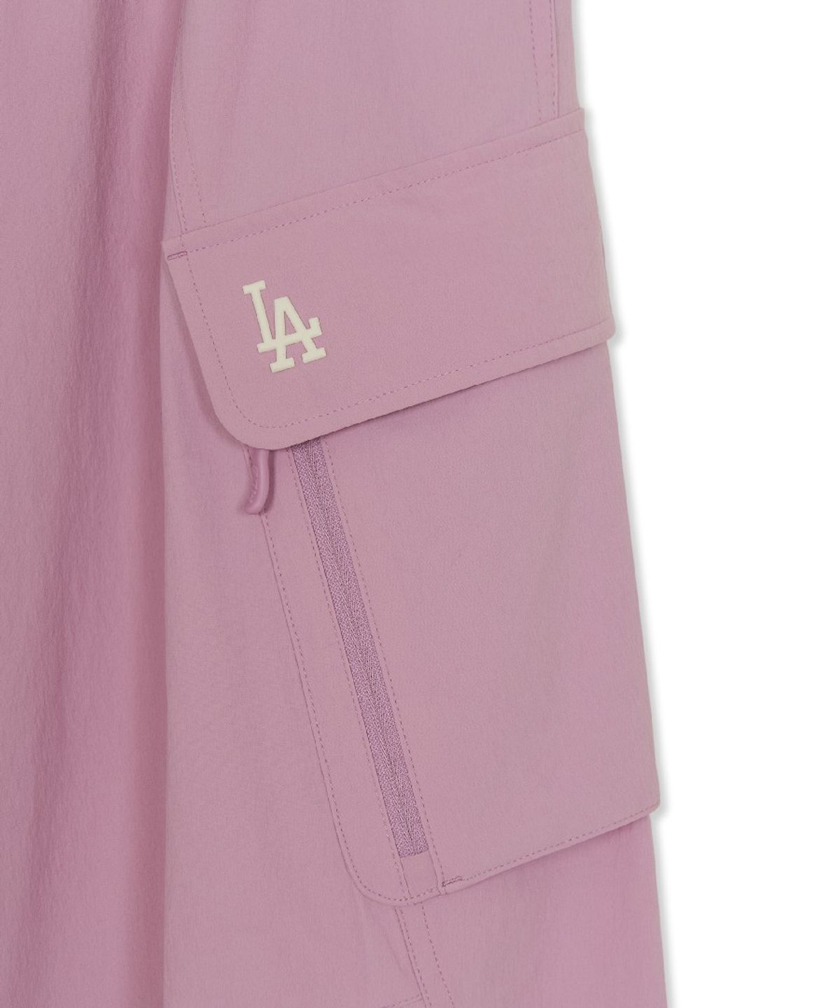 엠엘비(MLB) 고프코어 파라슈트 카고 와이드 팬츠 LA (Ptn.Lavender)