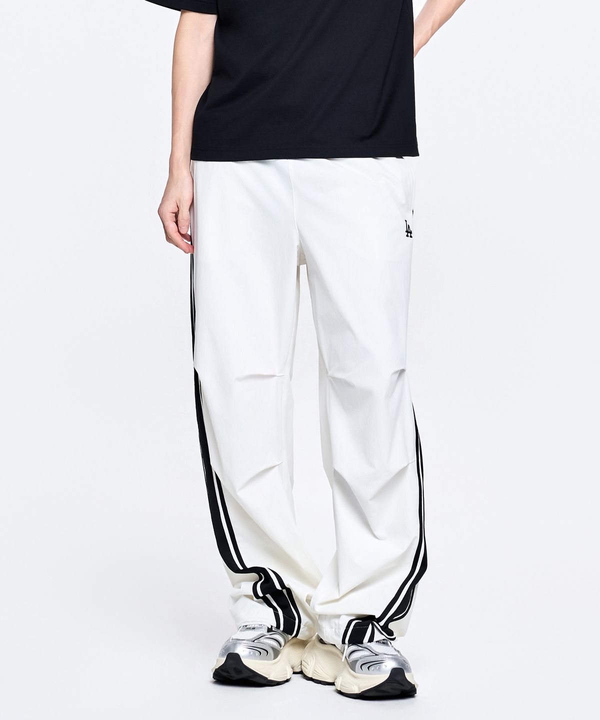 엠엘비(MLB) 바시티 스포티브 커브라인 와이드 팬츠 LA (Cream)