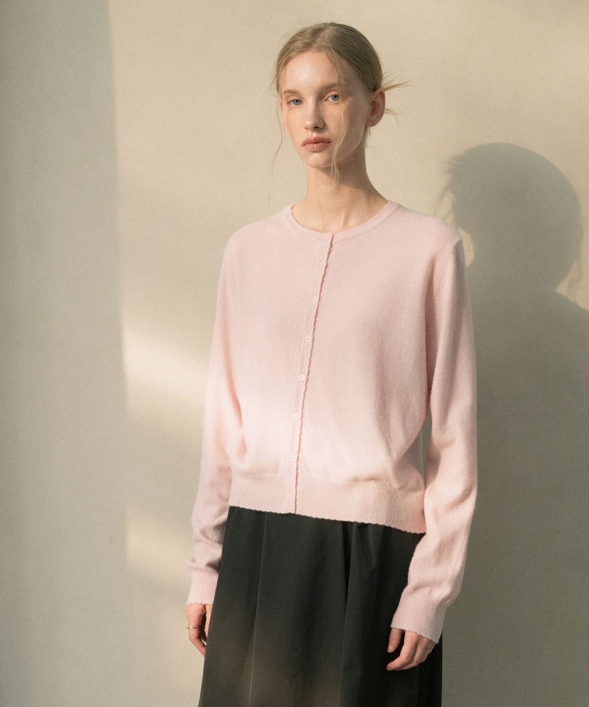 블레티(VLETI) Wool 100% Wave Knit Cardigan (light pink)