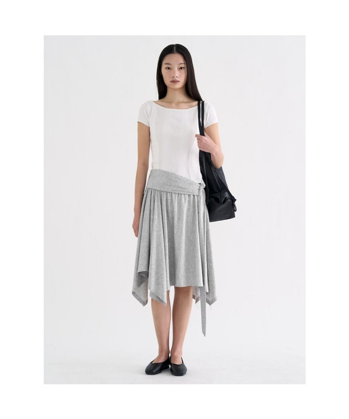 앙개(ANGGAE) Lace Rib Paneled T Shirt  Ivory