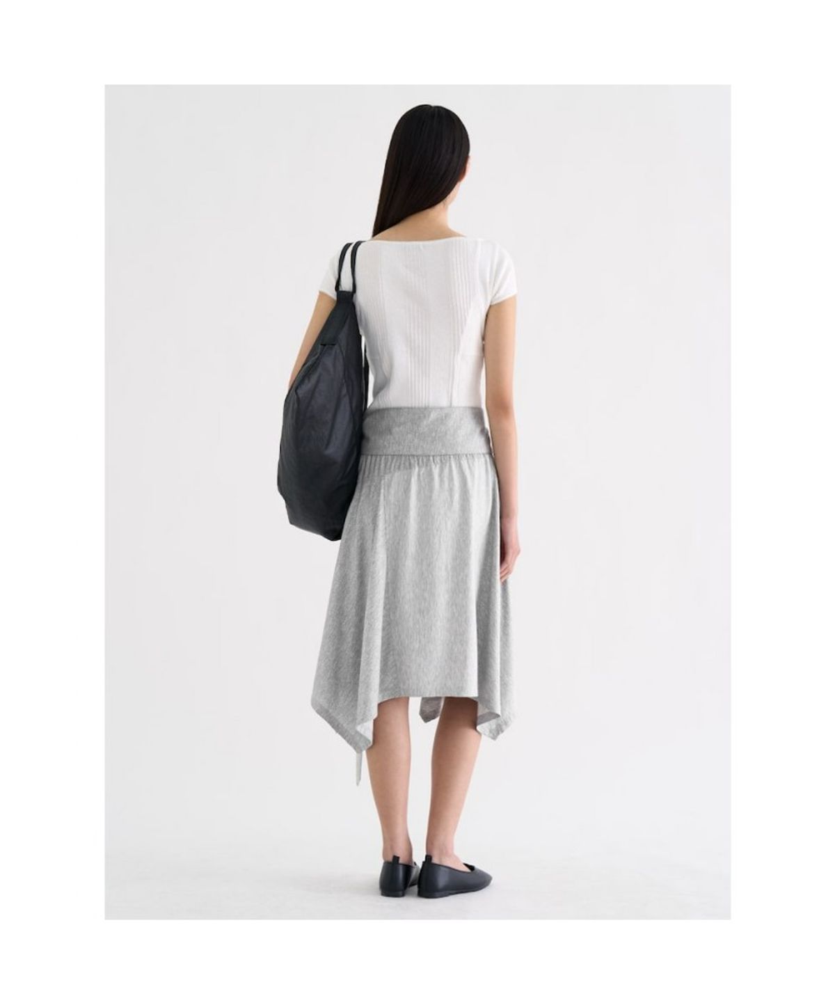 앙개(ANGGAE) Lace Rib Paneled T Shirt  Ivory