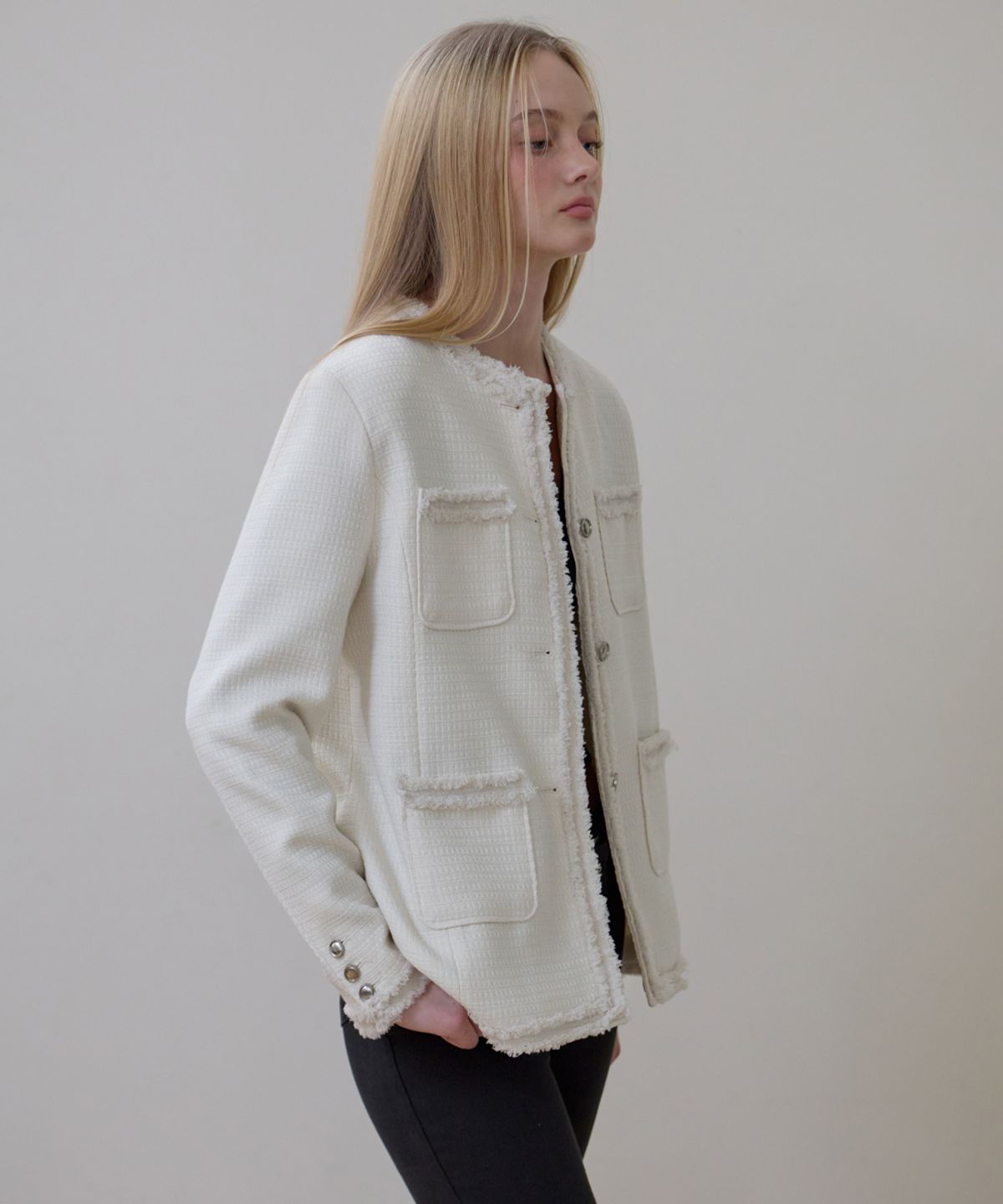 로제프란츠(ROSEFRANTZ) Fringe Pocket Tweed Jacket [Ivory]