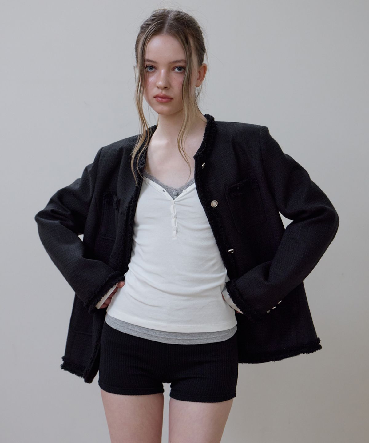 로제프란츠(ROSEFRANTZ) Fringe Pocket Tweed Jacket [Black]