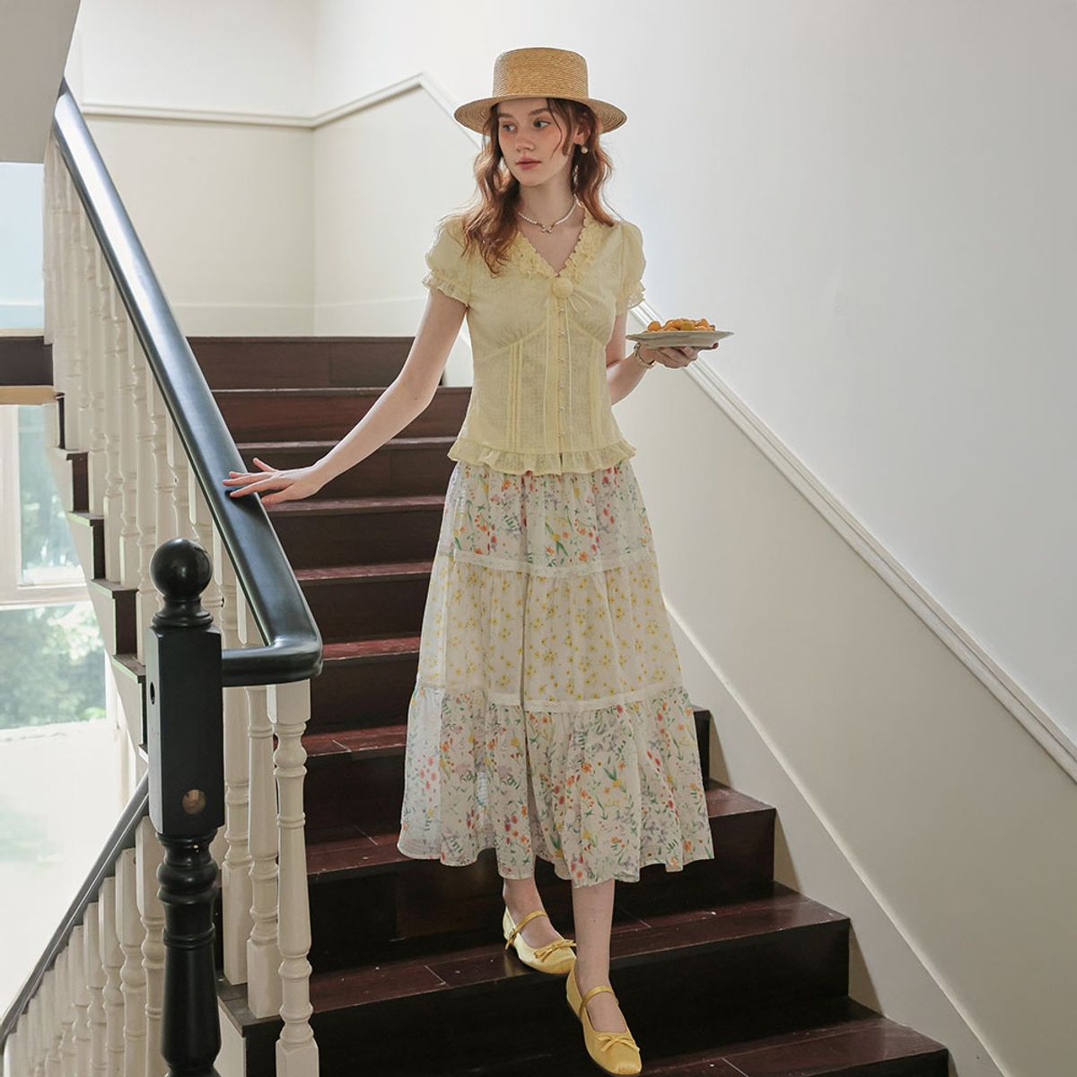 쎄무아듀(CEST MOIDEW) Cest_Pearl ruffle puff sleeve blouse